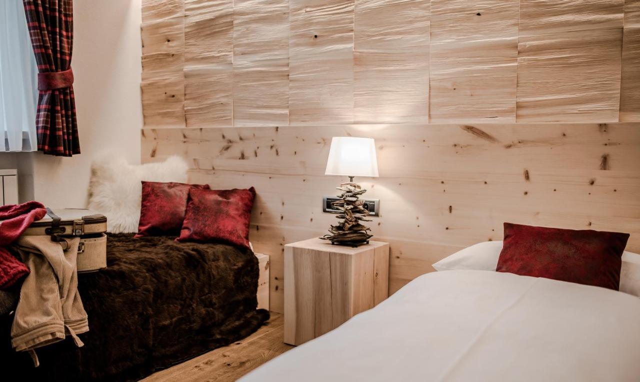 Garni Residence Soraiser Σέλβα ντι Βαλ Γκαρντένα Εξωτερικό φωτογραφία