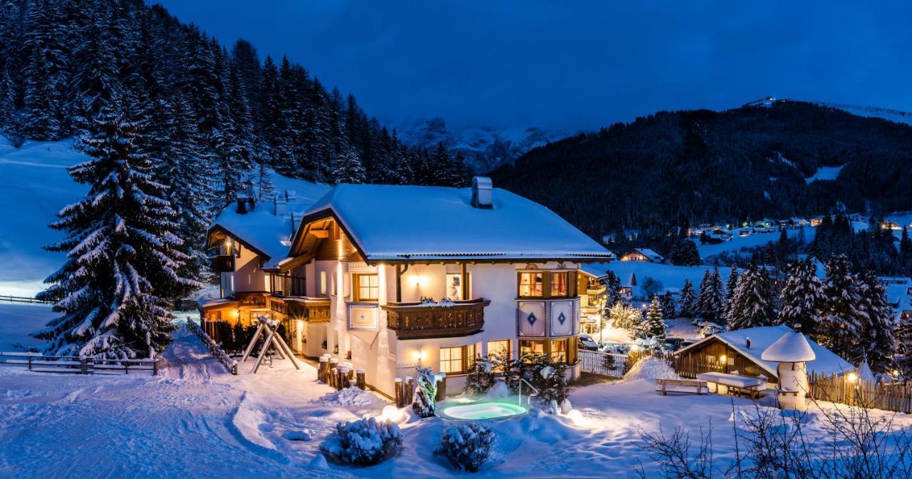 Garni Residence Soraiser Σέλβα ντι Βαλ Γκαρντένα Εξωτερικό φωτογραφία